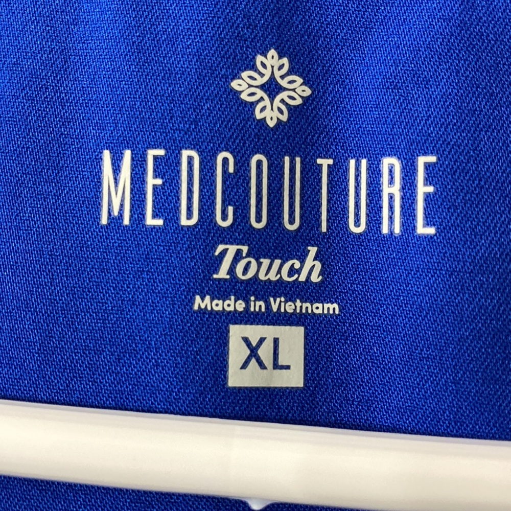 Medcouture Touch scrub set